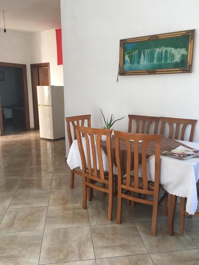 Tafilaj Apartments Durrës Eksteriør bilde